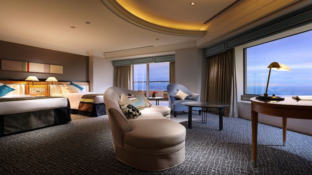 幕張新大谷飯店（Hotel New Otani Makuhari）遠眺東京灣海景，為旅客營造兼具都會與海濱療癒的住宿體驗