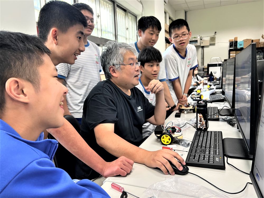 安康高中開設 FRC機器人實作課程