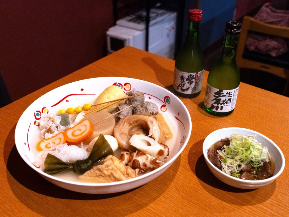 赤玉本店以傳承的味道、四季變化的食材與溫暖湯頭，成為來金澤不可錯過的經典美食體驗