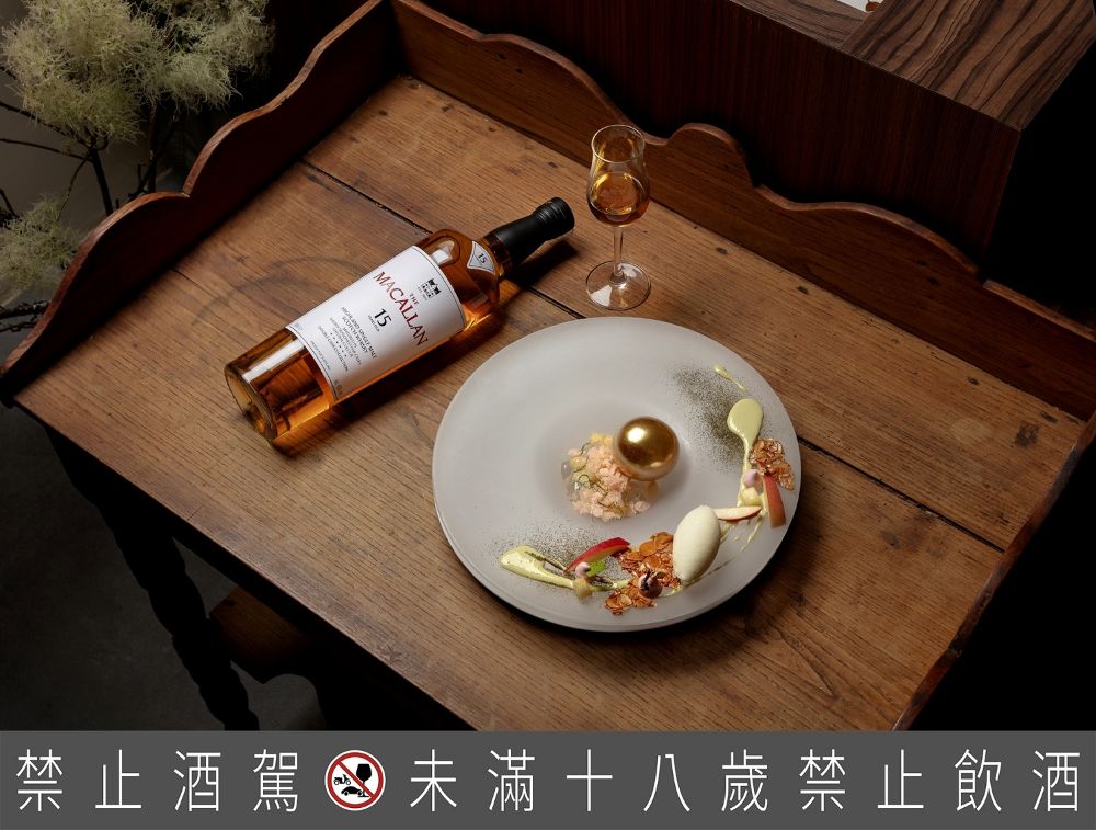 台南「啢啢餐桌」甜點主廚Sherry承襲盤式甜點作為壓軸的精神,拓展甜點套餐的多樣觀點。