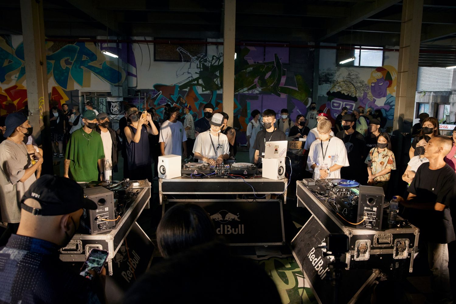 8月17日登場的「Turntable Jam DJ對決賽」,現場將進行16強一對一刷碟對戰(Scratch Battle)