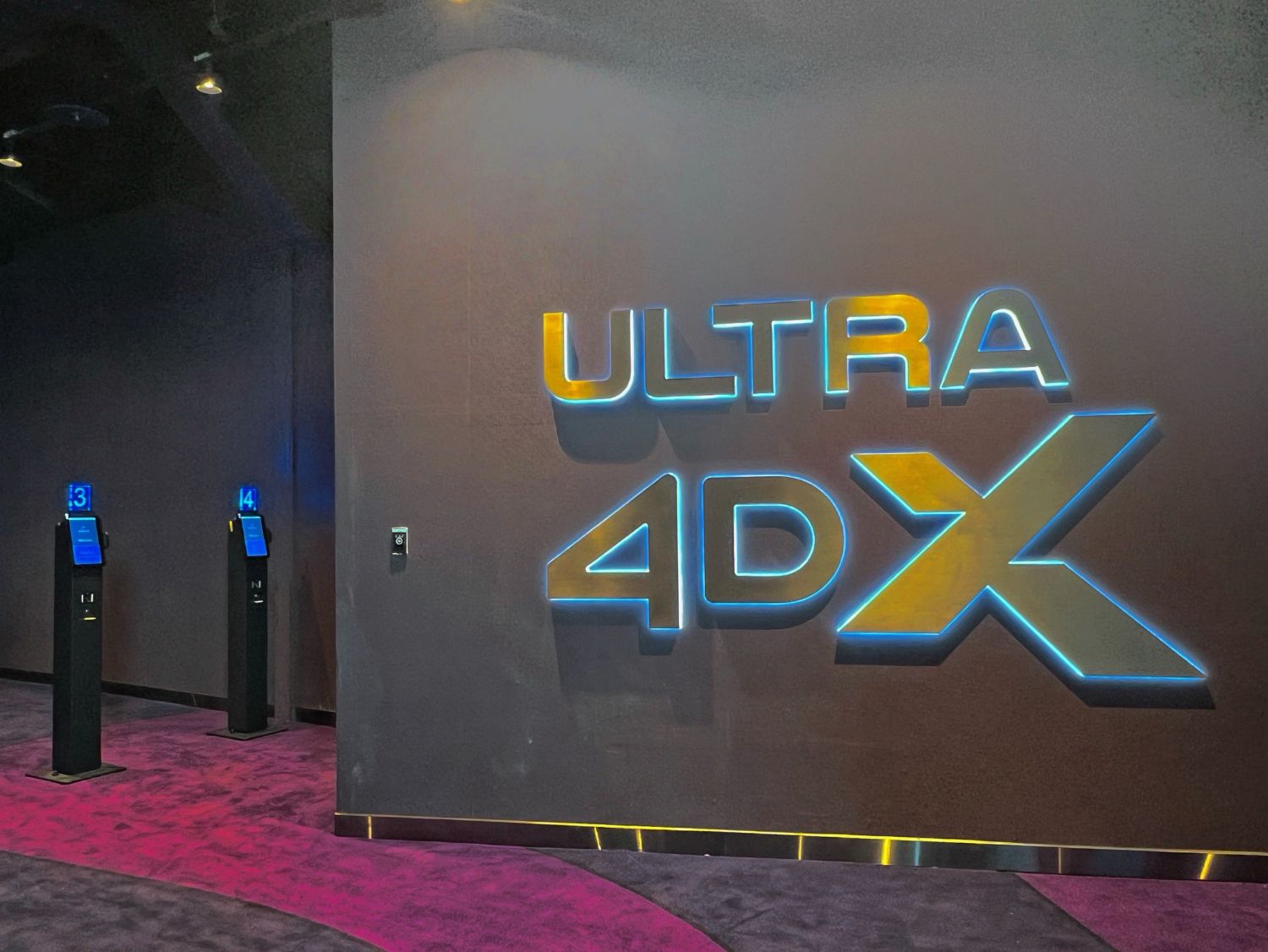 全台獨家的ULTRA 4DX