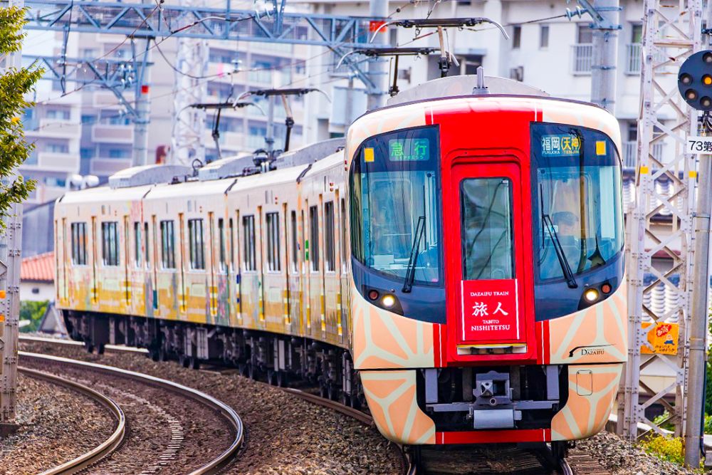 日本九州太宰府旅人觀光列車