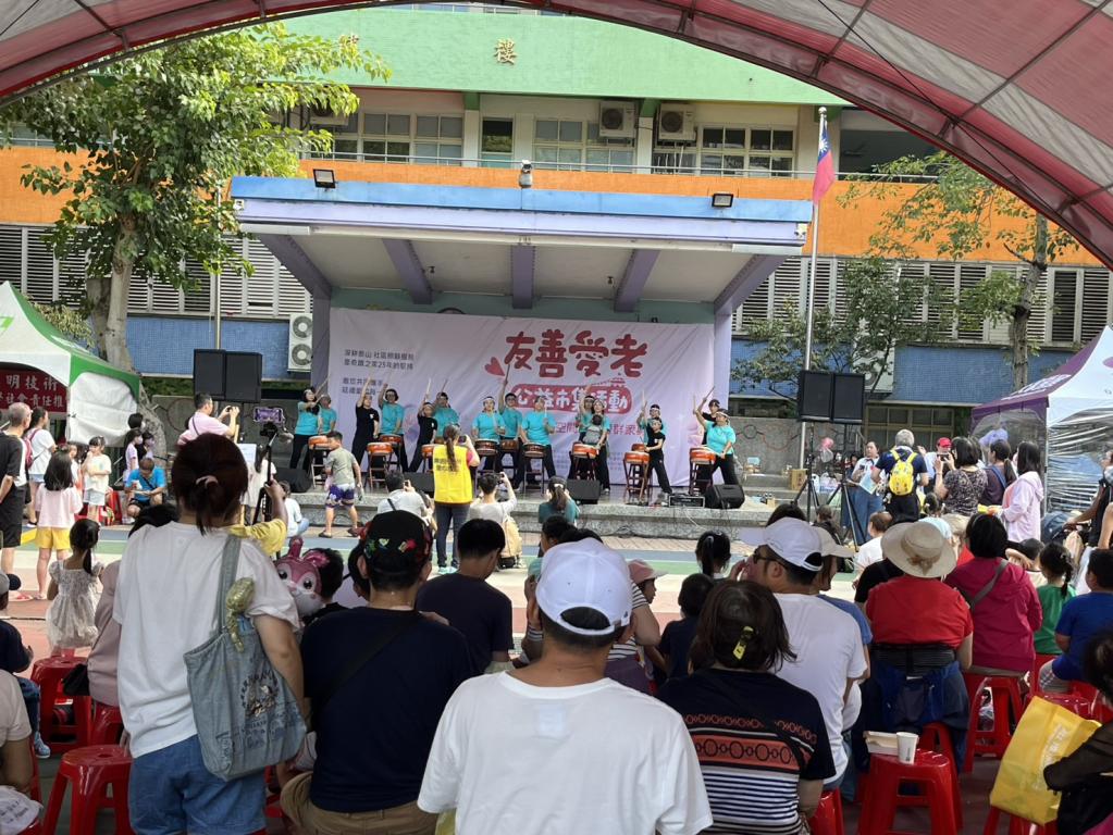 奇蹟之家公益市集活動表演