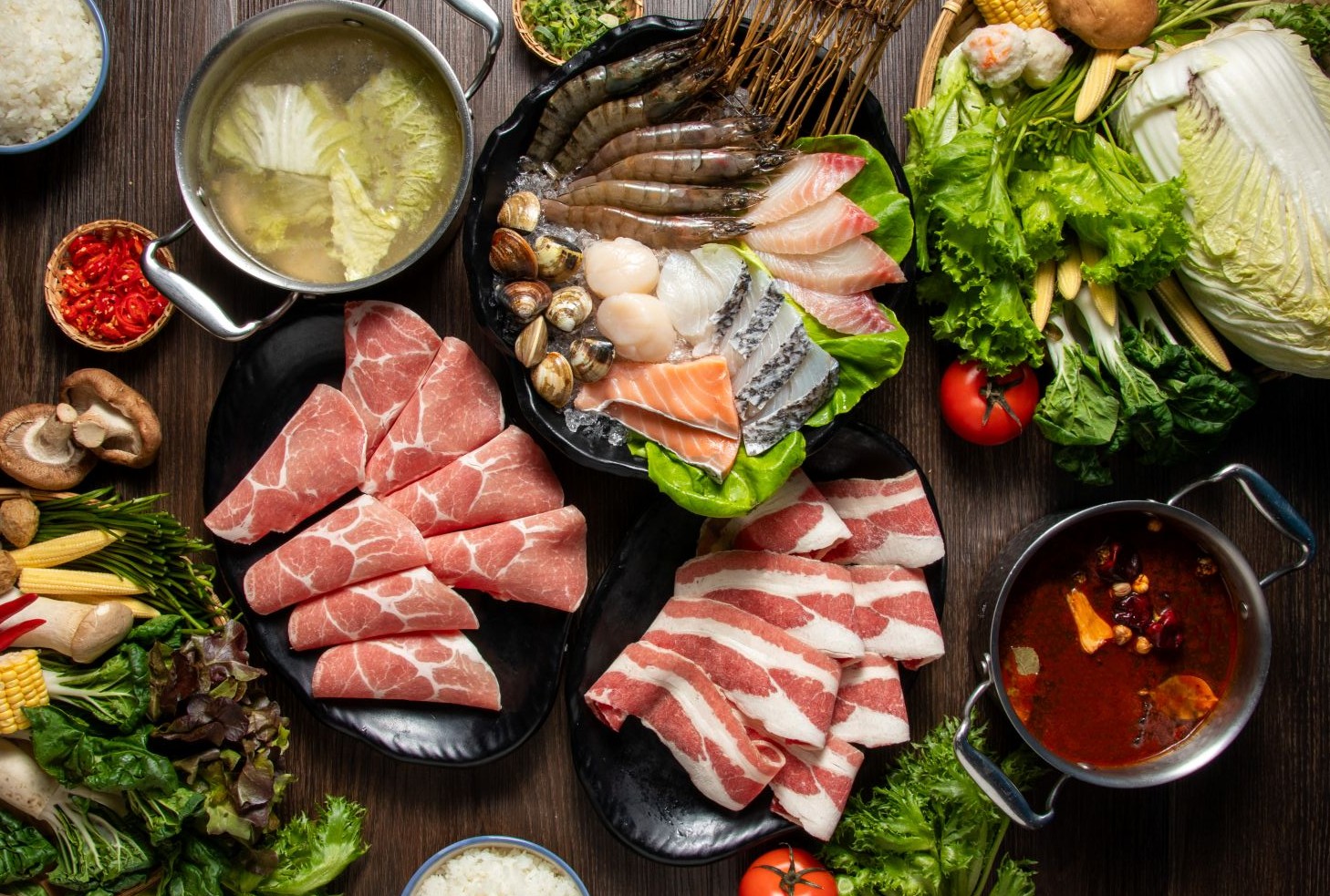 「這一小鍋」11月11日當日推出「單身限定 買醉必備」，會員單人用餐點購「元氣燒酒雞」，出示會員票券即可免費獲得一罐米酒。