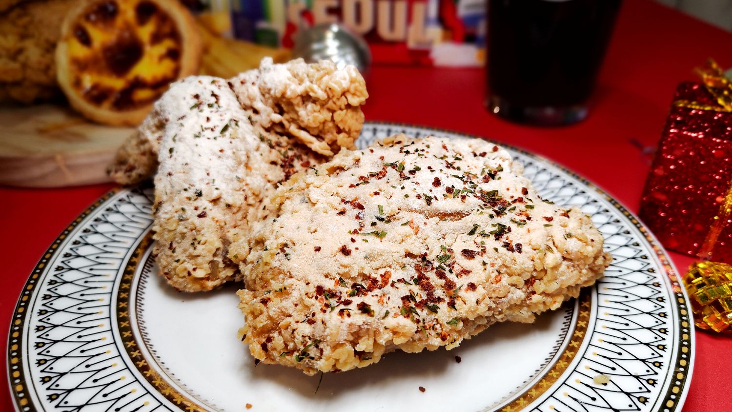 聖誕節必吃！肯德基「雪花乳酪脆雞＋聖誕巨大桶」一次吃到最強節慶美味！