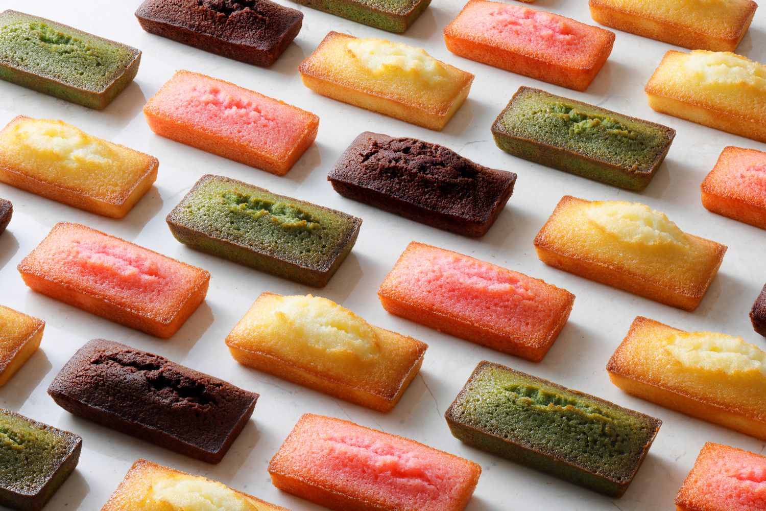 神級甜點降臨！HENRI CHARPENTIER來台快閃｜現烤費南雪、銀座甜點之旅抽起來！｜美食｜日享傳媒 SunRiseSharing