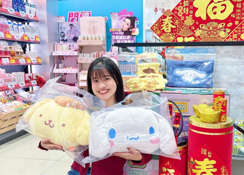 屈臣氏新春優惠開跑！三麗鷗明星「布丁狗&大耳狗」陪伴萌力過新年｜消費｜日享傳媒 SunRiseSharing