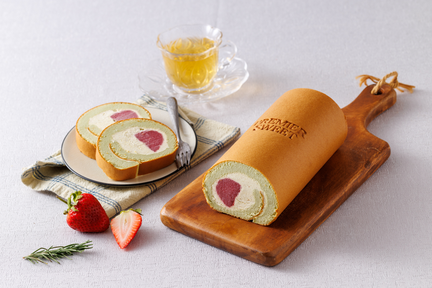 「開心果生乳捲」