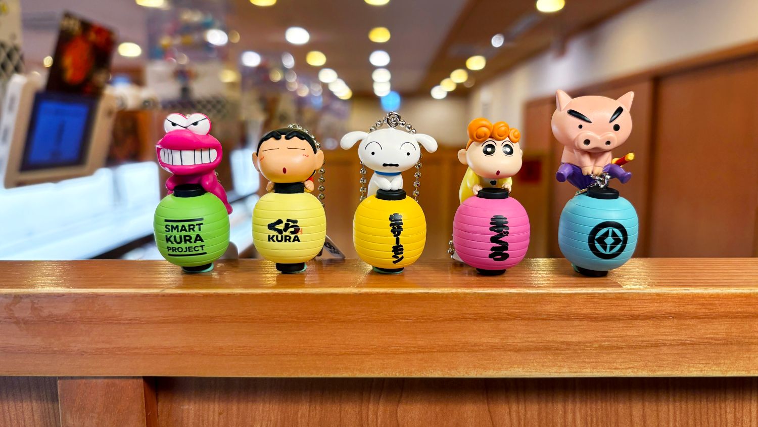 藏壽司×蠟筆小新再聯名！13款角色扭蛋2/14開扭、加價購＋限定店活動一次收！