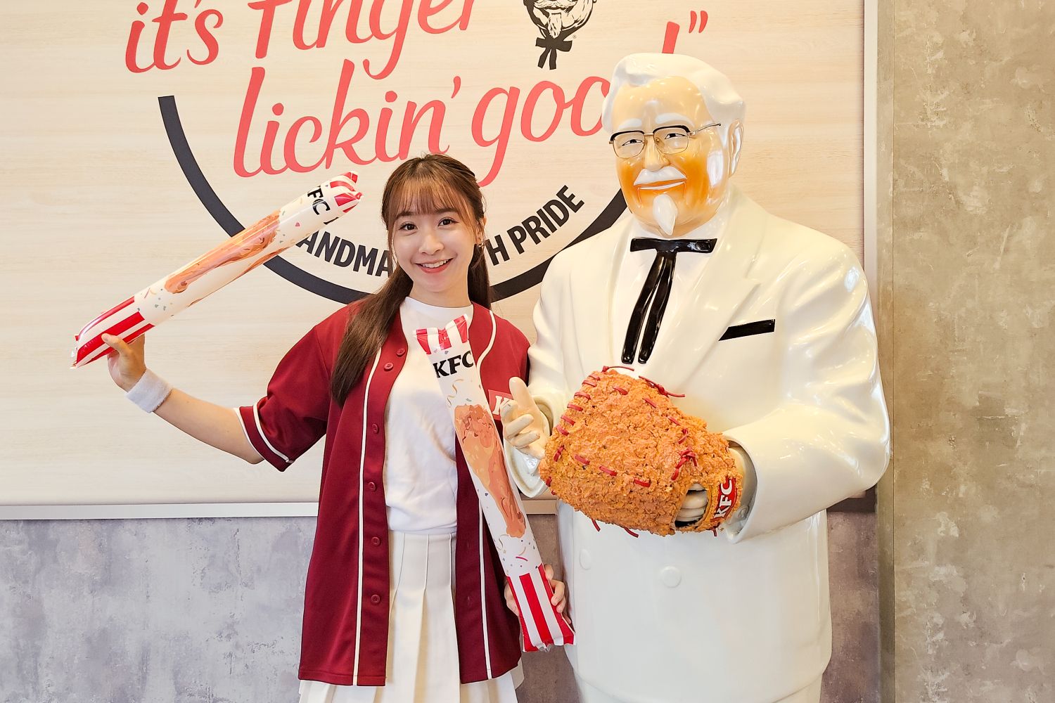 「肯德基爺爺 X 肉霸手套」專屬應援區