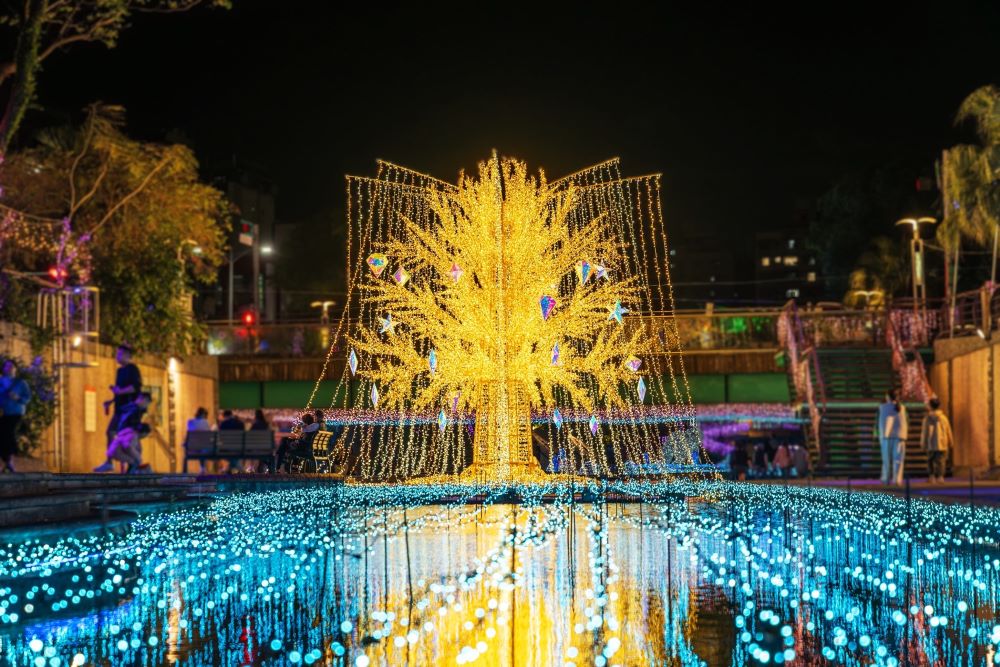 圖6-7米高星耀之樹閃耀新莊夜空