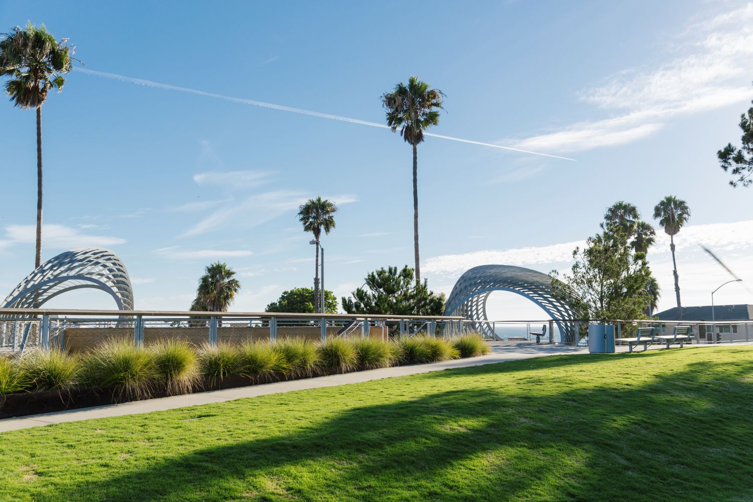 加州聖塔莫尼卡海岸為電影《芭比》取景地之一