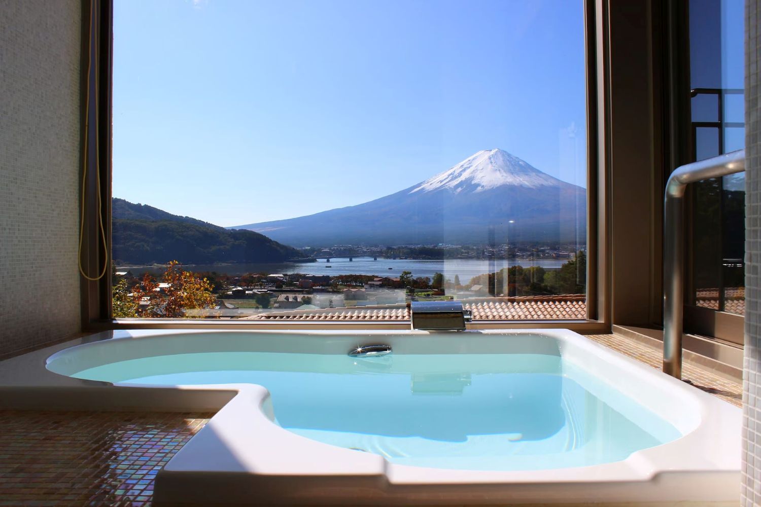 山梨 La Vista 富士河口湖3