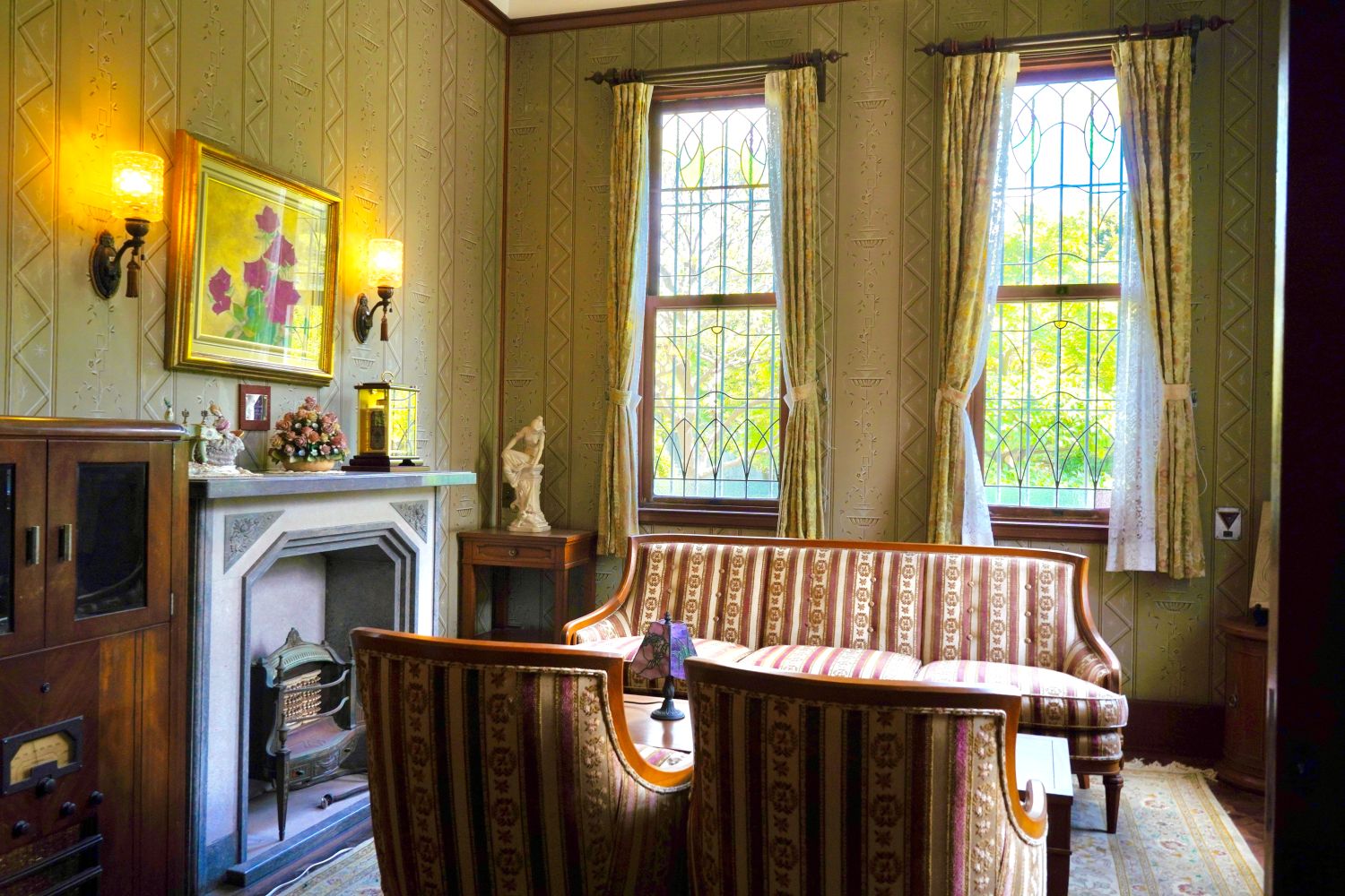 「鳳凰之間」：作為山本亭唯一的洋式空間，它不僅是近代和風建築的瑰寶，更凝縮了「大正浪漫」時代對極致美學的追求。©葛飾區山本亭