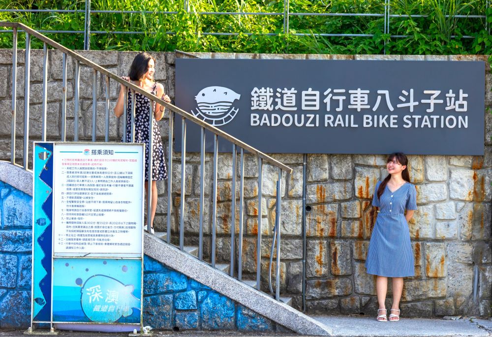 除了現場豐富的市集活動，後續更將加碼抽獎送出深澳鐵道自行車來回遊程，誠摯邀請大家鎖定官方網站，隨時掌握第一手山海好禮訊息。