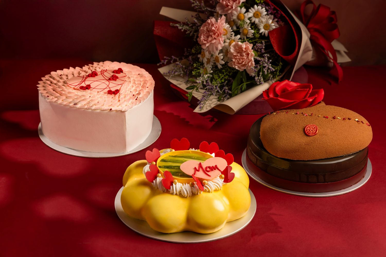 台北君悅酒店「獻給她的時光」母親節系列蛋糕