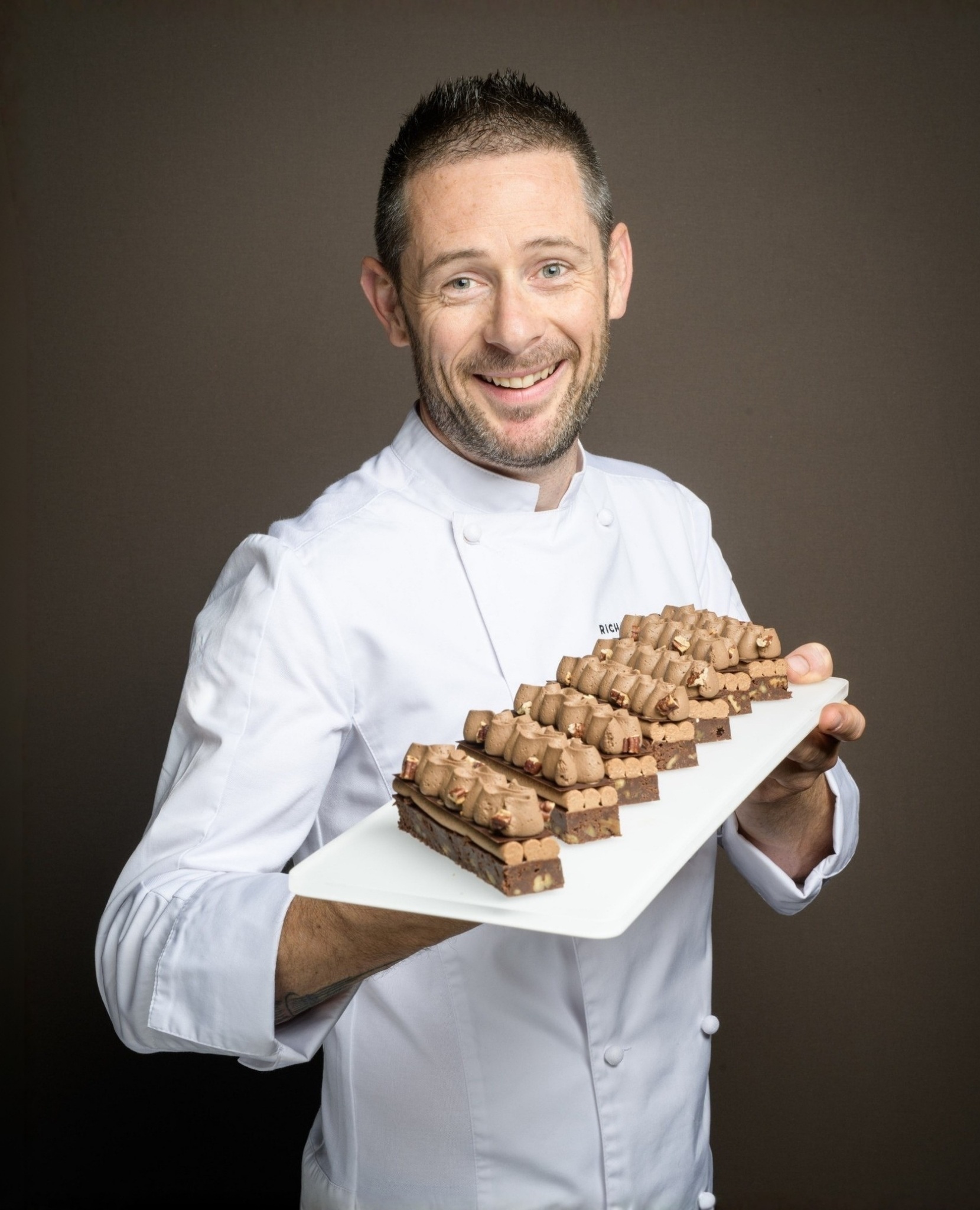 法國「巧克力界 LV」Weiss品牌大使Richard Hawke於4月16日起客座茶苑，首獻7款法式純素甜點