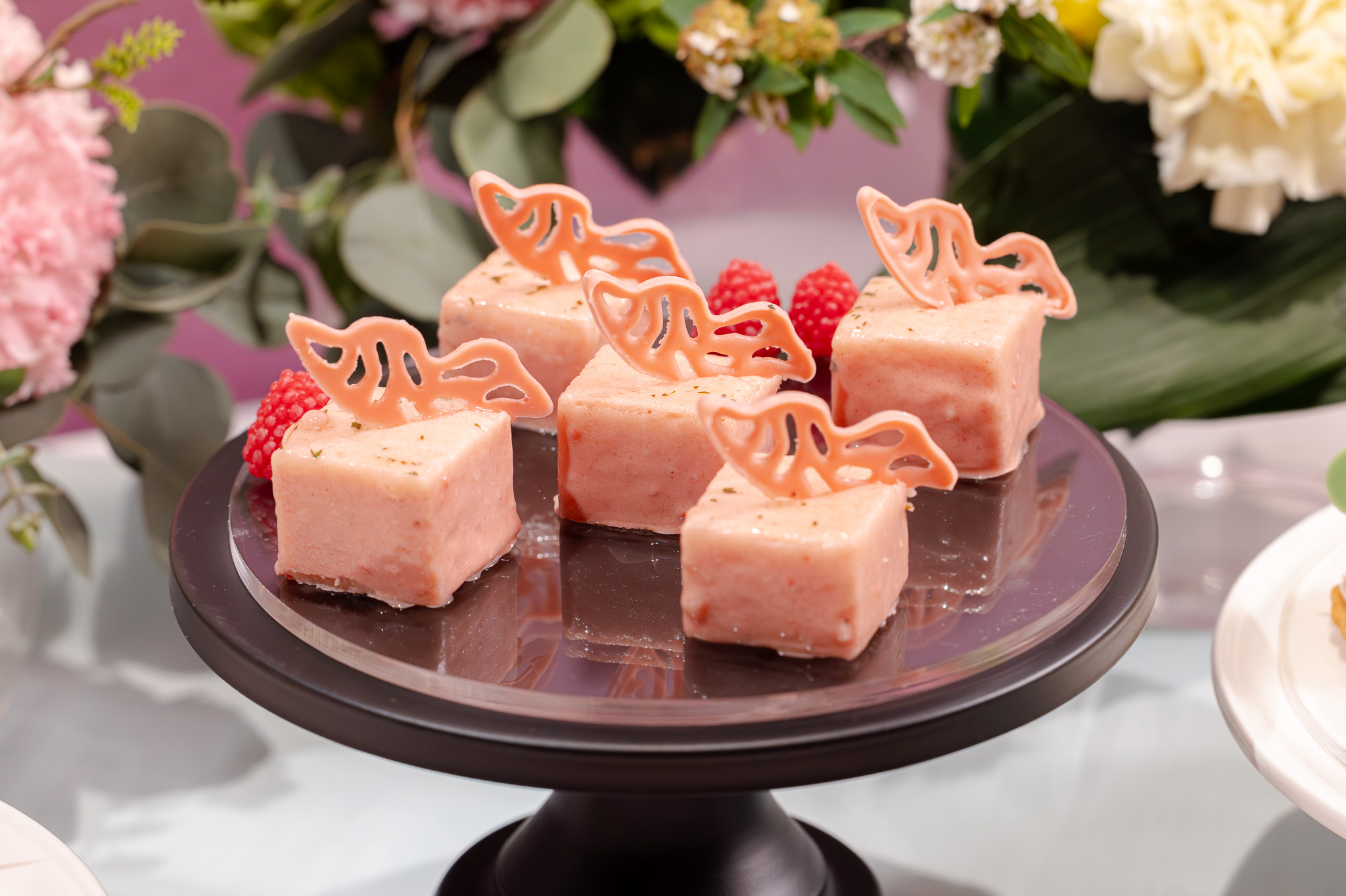 「羽瞬（綿雲莓果塔）」