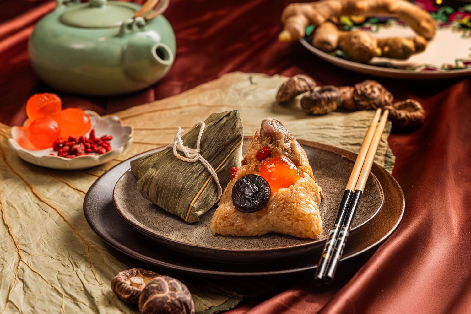 「醇香麻油雞粽」