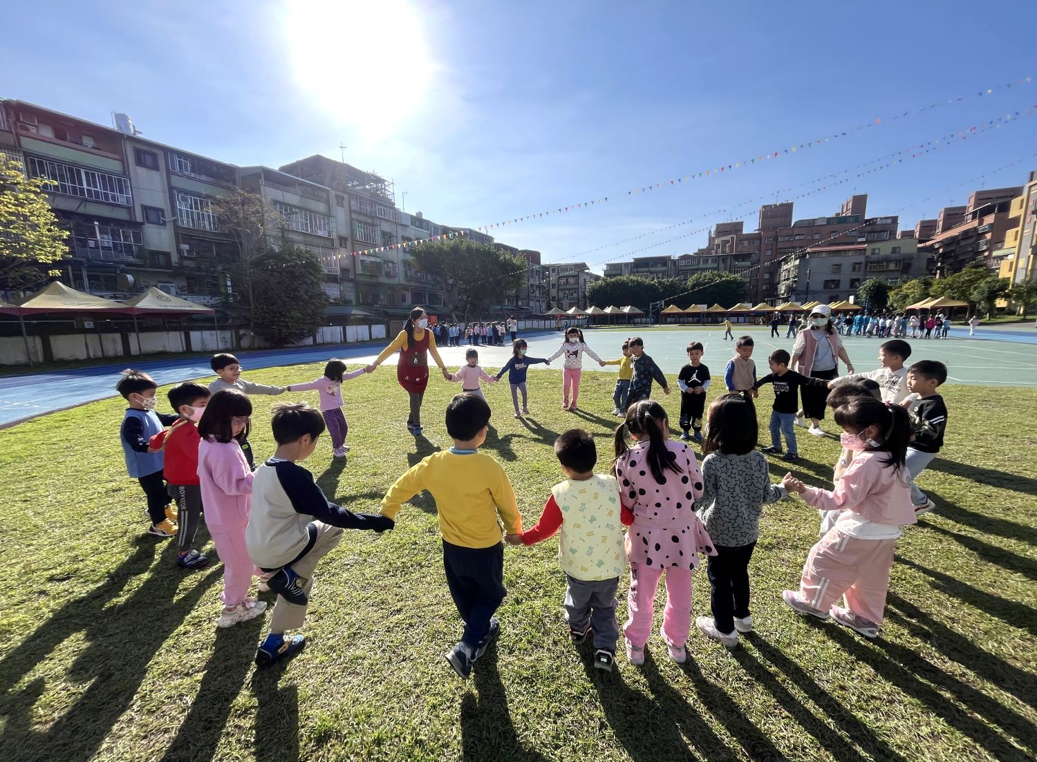 家長注意！新北公幼、非營利幼兒園抽籤　5/19中午直播、下午公告錄取名單｜生活｜日享傳媒 SunRiseSharing