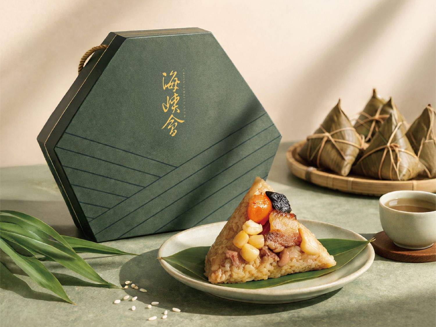 海峽會推出端午節限定禮盒《金粽端禮》