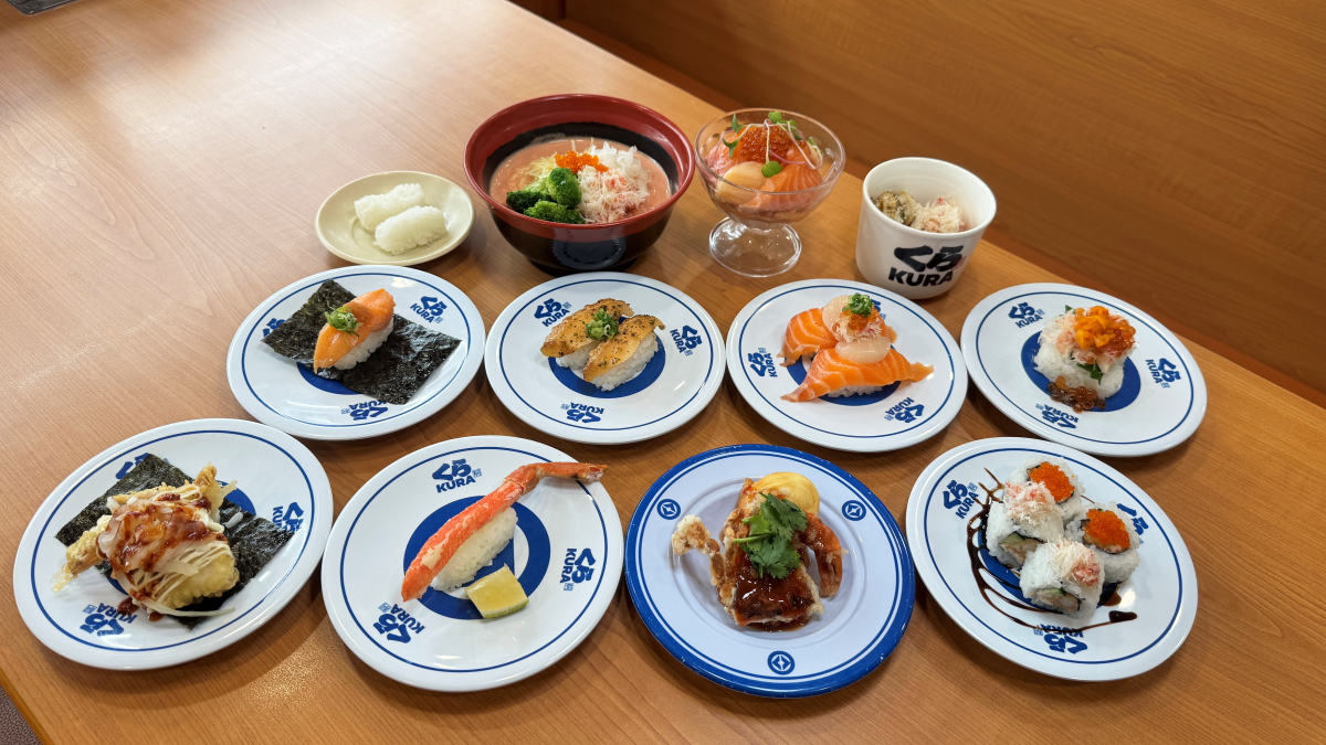 藏壽司「蟹鮭秋饗祭」來了！鮭魚火山、松葉蟹與濃厚蟹烏龍麵登場｜美食｜日享傳媒 SunRiseSharing
