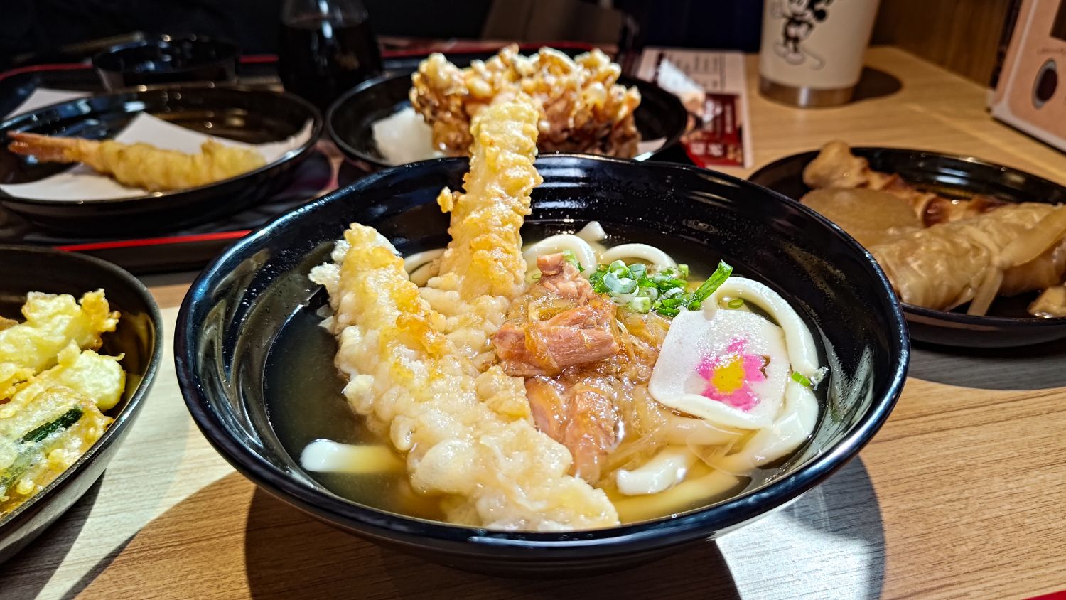 「迷你雞腿肉牛蒡天婦羅烏龍麵」