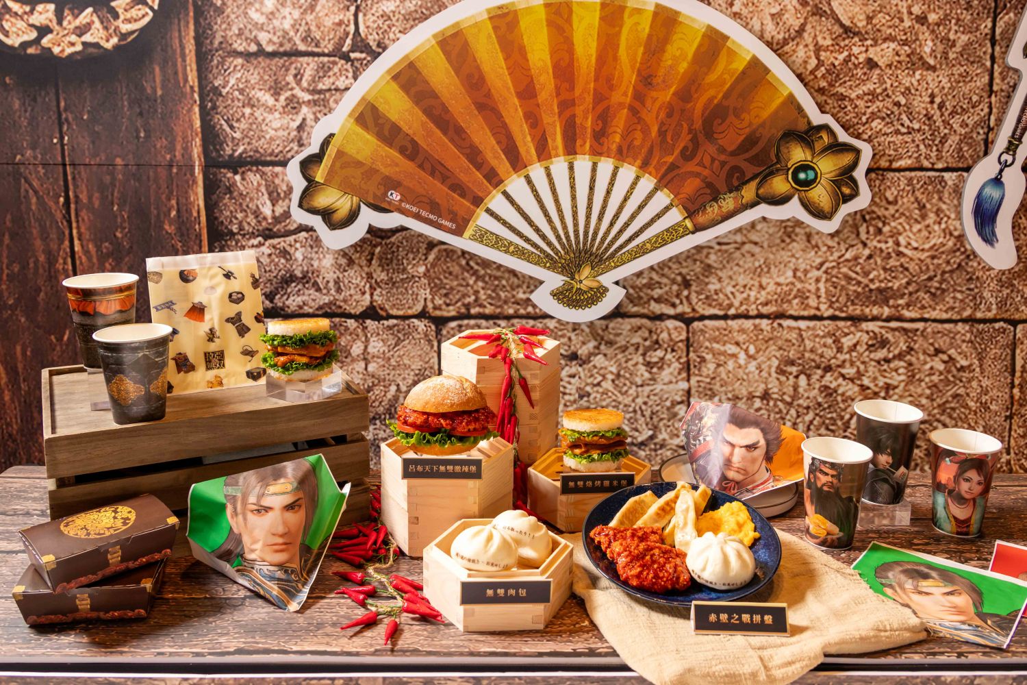 拉亞漢堡×《真・三國無雙》10/22開戰！4款餐點35元起、限定周邊登場｜美食｜日享傳媒 SunRiseSharing